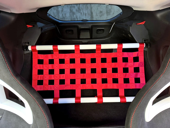 Clubsport Set passend für Renault Mégane 3 RS – eingebaut, Netz rot, Streben weiß