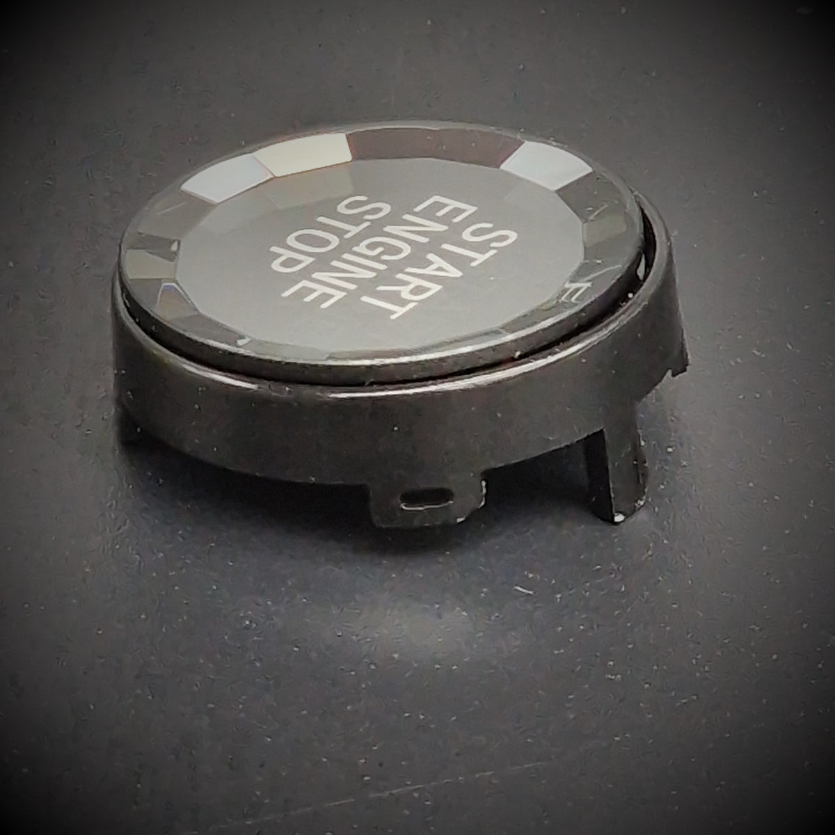 Start/Stop Knopf passend für BMW E87 E60 E84 E83 E70 E71 E89 – Bild 2