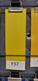 Y37 - yellow
